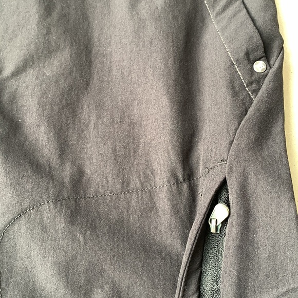 Mckinley ladies short - Picture 3 of 8